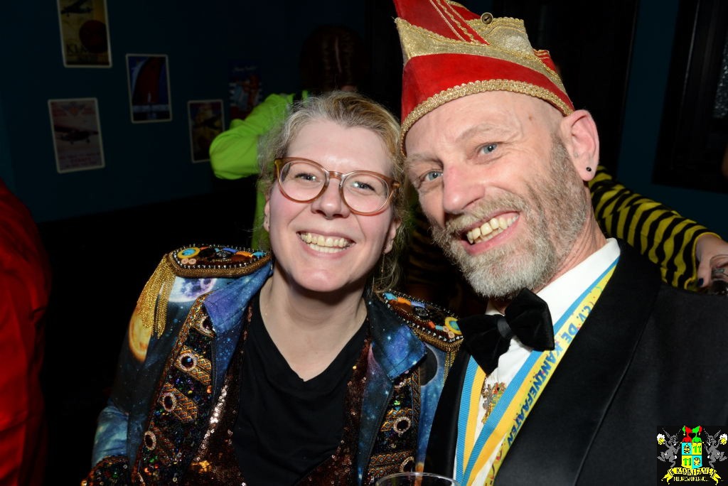 ../Images/Carnavals vrijdagavond in VdG 264.jpg